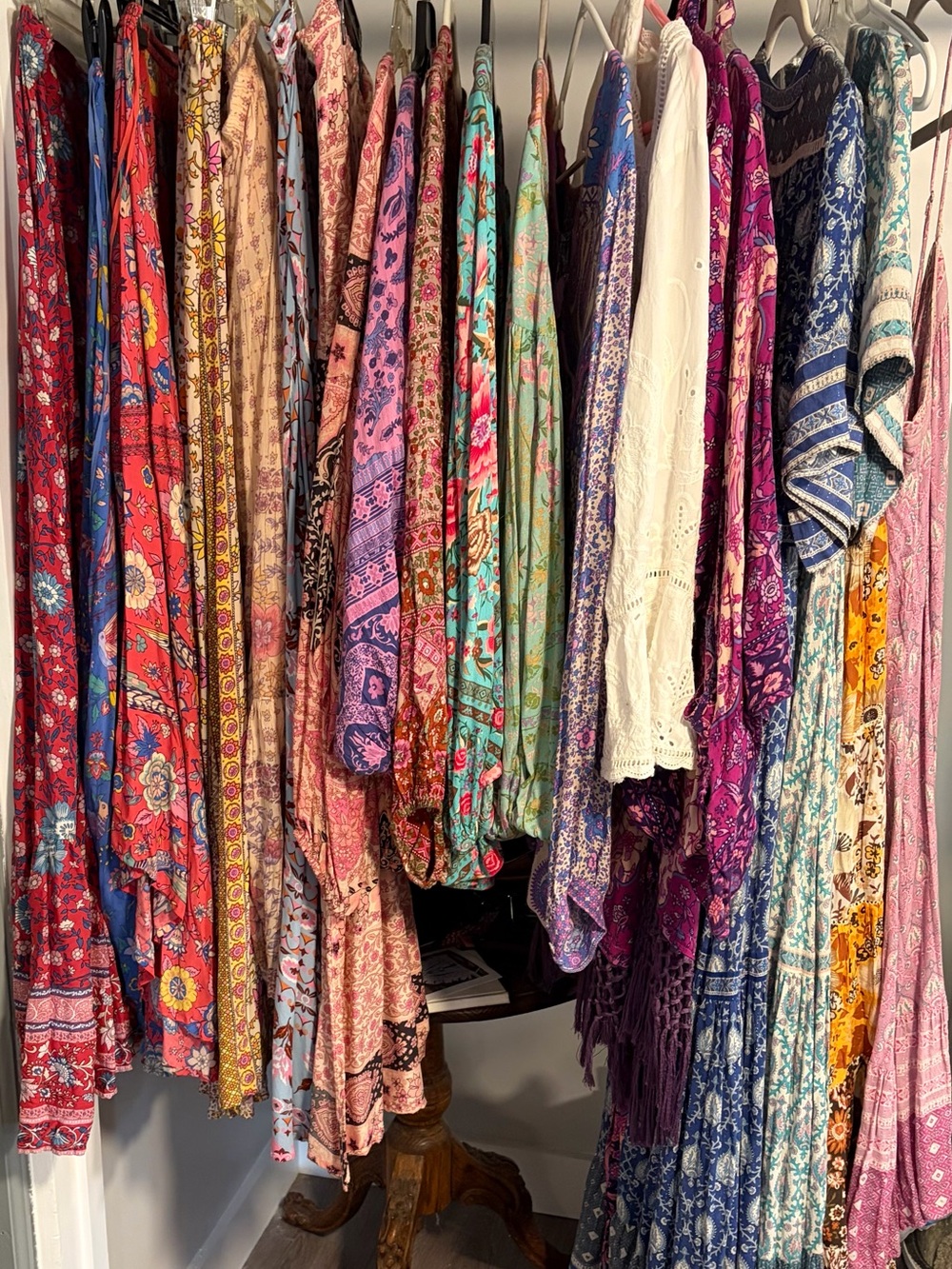 Spell Dresses, Skirts, Kimonos, Shorts, Jewelry UFT or UFS Mostly L, XL - Picture 2 of 8
